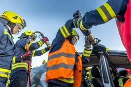 fire-fighters-8734971_1280