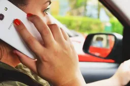 mobiel-bellen-auto-6695a1c37b87e