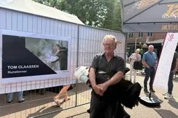 csm 2025 06 23 gr w f insta linkedin beeldhouwer tom claassen maakt kunstwerk wilhelminaplein 01 237772cc22
