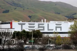 Elon Musk Said Tesla's Californian Factory Runs At Full Capacity