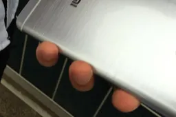 Xiaomi Redmi Pro photo shows more of that brushed body