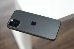 The upcoming iPhone series will receive screens with support for 240Hz