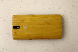 Another phone explodes while charging - the OnePlus One