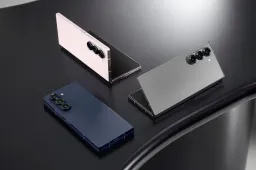 Finally, a foldable screen that doesn't feel like a compromise.