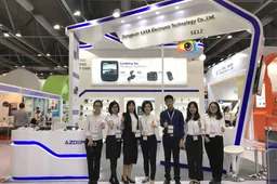Azdome presents the World’s First Mirror Dash Cameras at HK's Fair