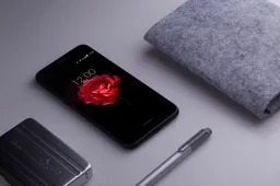 UMi Plus E vs Samsung S7 – battery comparison (video)