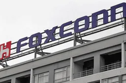 Foxconn to build 5G chip packaging/testing plant in China