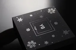 Contents of Doogee Y6 Piano Black Christmas pack unveiled