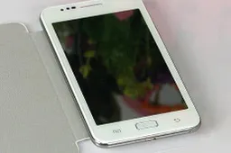 The Mimi PAD3 is a $200 dual-core 6 inch Chinese phablet