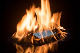 Blackview BV6000s survived own cremation - video proof inside