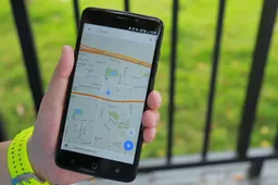 How to Navigate and Use GPS Features on Your Smartphone
