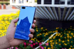 Oukitel Mix 2 official hands-on video and Antutu test