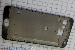 Meizu MX5 metal shell leaked again, could cost 1799 Yuan with SD slot