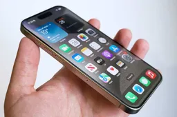 iPhone 16 Crashes and Restarts Frustrate Users