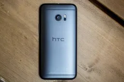 HTC: Which classic model would you like to see with current technology?