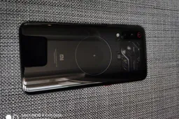 Xiaomi Mi 9 Explorer Edition Shown in Real Photos