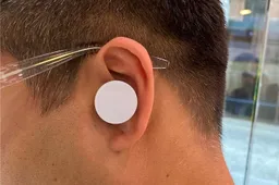 Microsoft Launched Surface Earbuds With Futuristic Design
