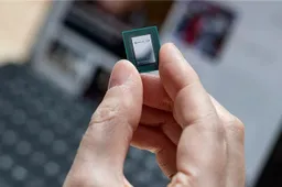 Microsoft SQ1 Chip Parameters At A Glance