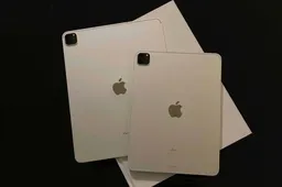 Top 10 AnTuTu most powerful Apple mobile devices for March 2022