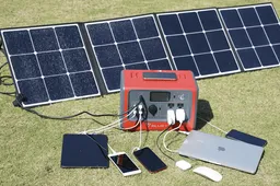 Hot sale for must-have power station BLUETTI EB70