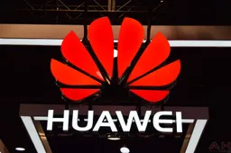 Huawei and Sirin Labs in talks to develop a device that will run Blockchain apps