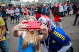 VIVO NEX Red Shines During World Cup 2018