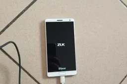 ZUK Edge looks less edgy in these new photos