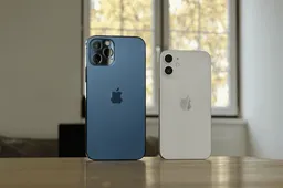 Apple Surpasses Samsung And Becomes The World's First Smartphone Manufacturer