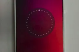 Ubuntu version of the Meizu Pro 5 spied
