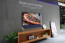 Skyworth Introduced The World's First 88-inch 8K OLED TV