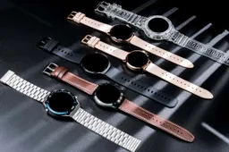 New batch of DTNO.1 smartwatches shown in Hong Kong