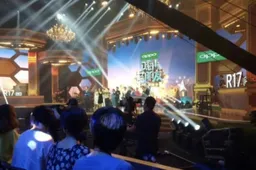 Oppo R17 Coming Soon?