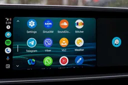 How Screen2Auto Turns Android Auto into a Tablet