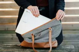 Chromebook vs Windows – 6 Big Reasons to Get a ChromeOS Laptop