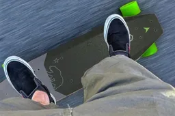 Xiaomi Crowdfunding Lists An Acton Smart Electric Skateboard For 999 Yuan ($155)