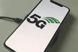 Intel can't keep up: Apple will not launch 5G iPhone this year