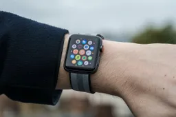Apple now sells more watches than Swiss watchmakers!