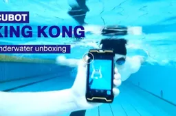 Underwater Unboxing for the Rugged Cubot KingKong (Video)