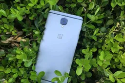 OnePlus 3 real photos surface plus a gold version too