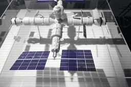 Russian orbital service station (ROSS) announced - to withdraw from ISS