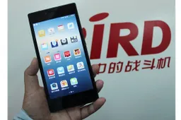 6.5mm Bird Dragon XL packs 8-core MTK6592 processor