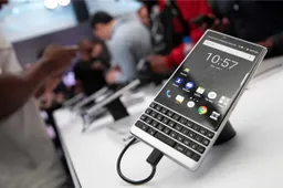 BlackBerry 5G phone with a physical keyboard to launch this year