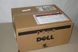 Geek Romance: Dell Adamo Gift Wrapped Inside a Dell Inspiron