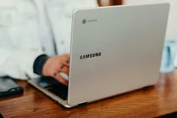 Switching to Chromebooks: A Simplified Tech Experience?