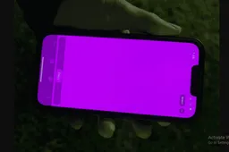 iPhone 13 series hit with a serious widespread "pink screen" issue