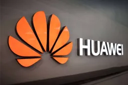 Huawei is on fire! A building of one of the R&D centers burned in China
