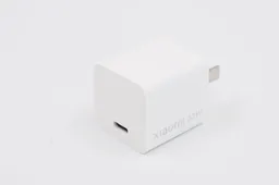 Samsung, Apple, and other brands no longer have standard chargers