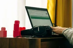 How to Prolong Lifespan of Headphones