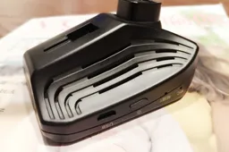 Azdome DAB211 Car DashCam comes with 2.5D Heat Dissipation Design