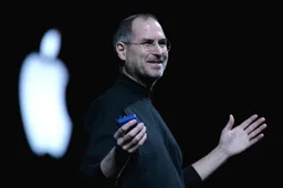 China's Netizens Pay Tribute To Steve Jobs
